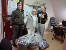 Pomagaj … 