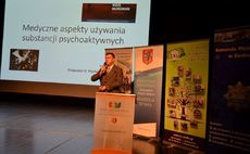 Widz- rozmawiam- reaguj...