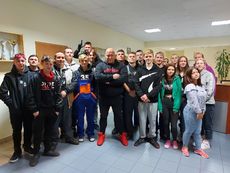 Niezwyky Go
