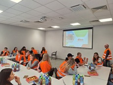 Wizyta studyjna w Dino Polska S.A. w Pocku 