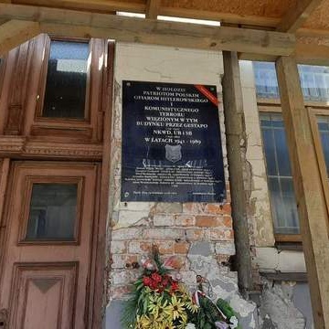 Pocczanie pamitaj o onierzach Wykltych
