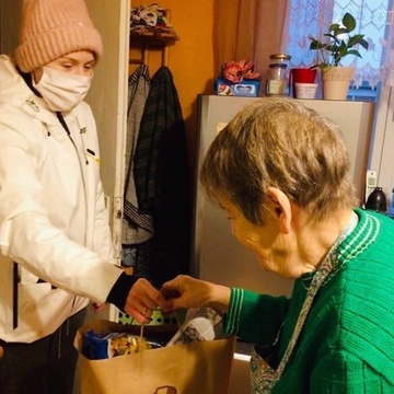 Wolontariusze wsparciem dla seniorw