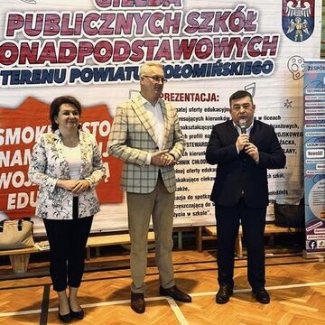 CEiPM Warszawa na Giedzie Publicznych Szk Ponadpodstawowych 