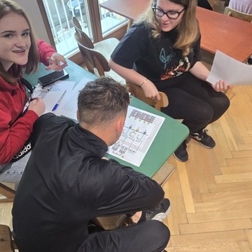 „Z kultur� na ty” – m�odzie� z M�awy odkrywa tajniki szyfrowania 