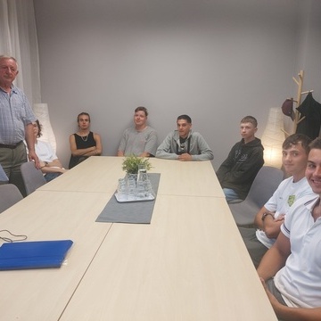 Rozpocz�cie kursu operatora koparko-�adowarki w warszawskim CEiPM 