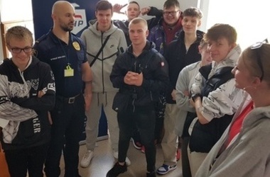 Dobrze y bez uzalenie: Spotkanie ze stranikiem miejskim w Warszawie 