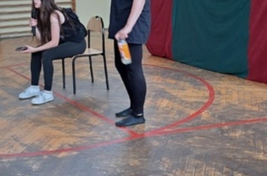 Bezpieczne wakacje - Teatr „Maska” w warszawskim 7-28 HP