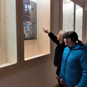 Spotkanie ze sztuk w Galerii na 