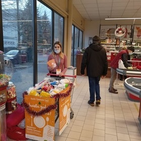 witeczna zbirka ywnoci w Ciechanowie