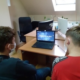 Bezpieczni w sieci