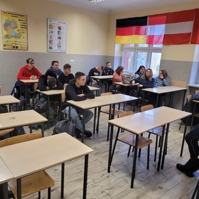 Informowali i przestrzegali