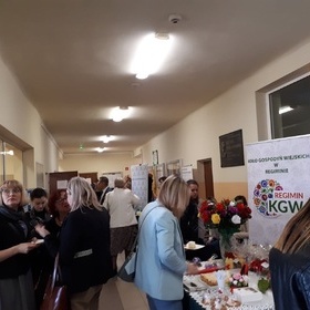 Debatowali o ekonomii spoecznej