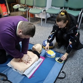 Defibrylator AED