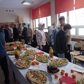 „witeczny Czas - czas mioci….”