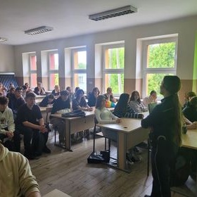 wiadomi i bezpieczni