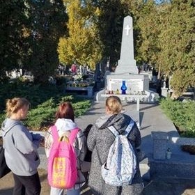 „Nie umiera ten, kto trwa w sercach i pamici naszej”