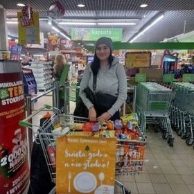 ,,wita godne, a nie godne” zbirka ywnoci