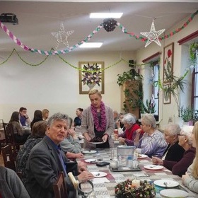 Midzy Pokoleniami