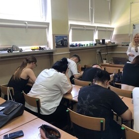 ZAKOCZENIE PROJEKTU AUTORSKIEGO „FILTR PREFERENCJI ZAWODOWYCH” 