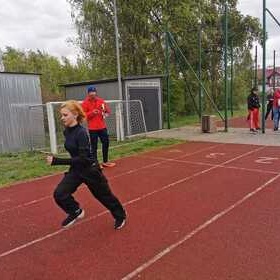 Wojewdzkie zawody sportowo - obronne w Pruszkowie