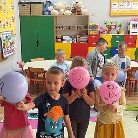 Halloweenowe spotkanie z przedszkolakami w Mawie 