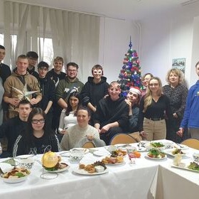 witeczne spotkanie w Hufcu Pracy 7-6