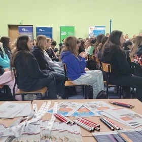 Bieg do przyszoci: Targi Edukacyjno-Zawodowe w Pocku 