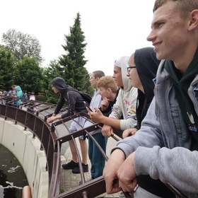 Pocigi, pawiany i parasole – wycieczka uczestnikw z 7-2 HP w Ostroce do ZOO 