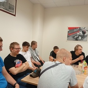 Wizyta studyjna uczniw z Pruszkowa w WUZETEM 
