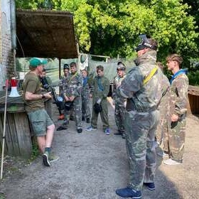 „Misja Paintball” – wyjazd integracyjny 7-8 Hufca Pracy w Wyszkowie
