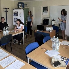 Wakacyjny Kiermasz Ofert Pracy – Spotkanie z Firm� Seris Konsalnet oraz promocja sieci EURES w Radomiu 