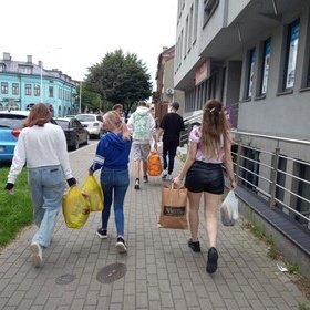 Zbi�rka dla potrzebuj�cych w 7-3 Hufcu Pracy w M�awie 