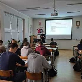 Od matury do kariery – MCK w Wyszkowie wspiera uczni�w w wyborze studi�w