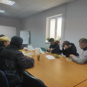 Europejski Dzie�  Zdrowego Jedzenia i Gotowania w  7-2 Hufcu Pracy w Ostro��ce