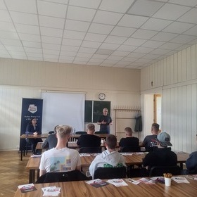 Gie�da pracy MCK Wyszk�w