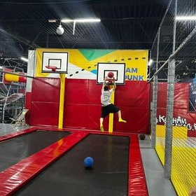 Zaj�cia sportowo - rekreacyjne w OSiW Radom