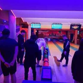 Integracja na kr�glach: Spotkanie uczestnik�w 7-9 Hufca Pracy w Warszawie (Kickiego 5) 