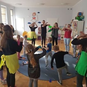 Zabawa w  teatr
